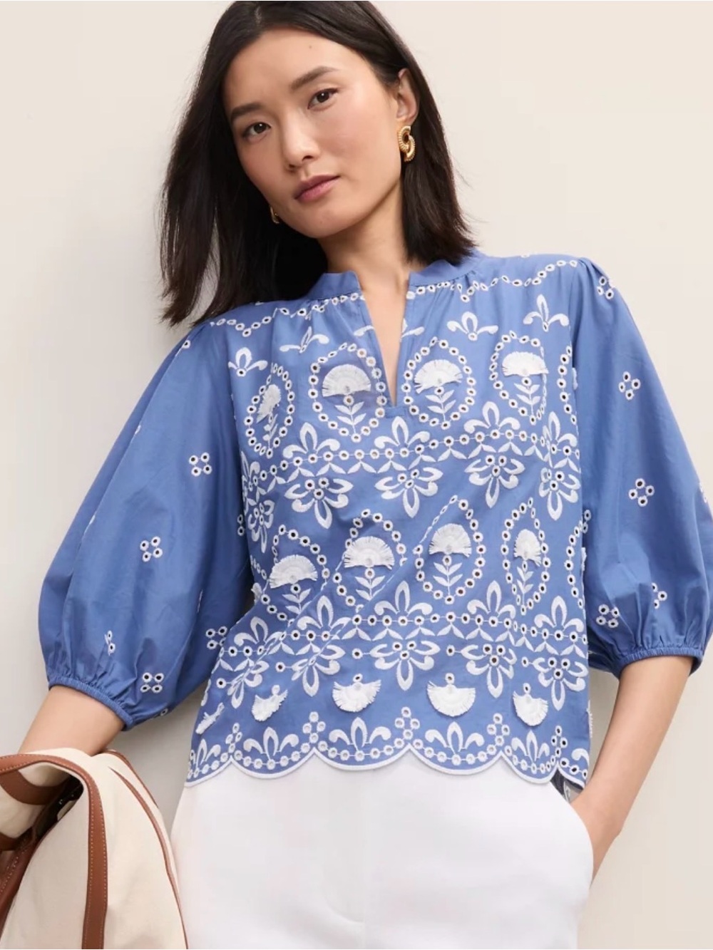 Ann Taylor Blue Cotton Embroidered Eyelet Peasant Blouse